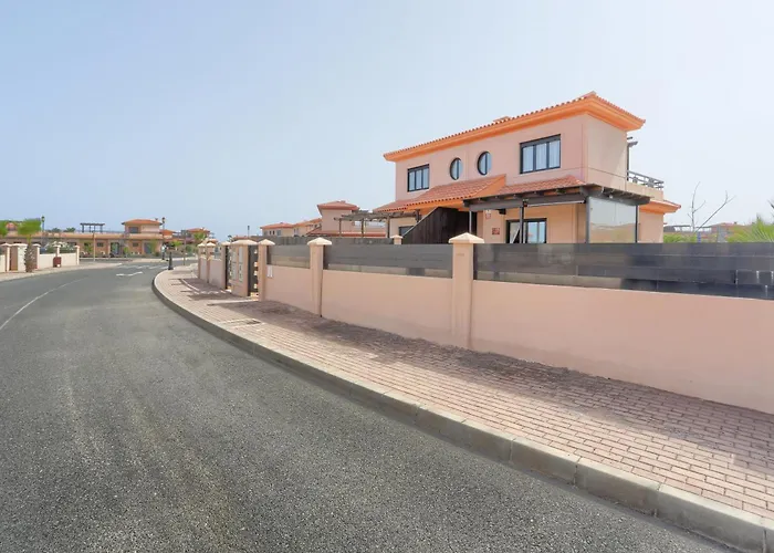 La Torre Del Mar, Rincon Del Atlantico Lajares- Origomare - Remote Work וילה לאחארס